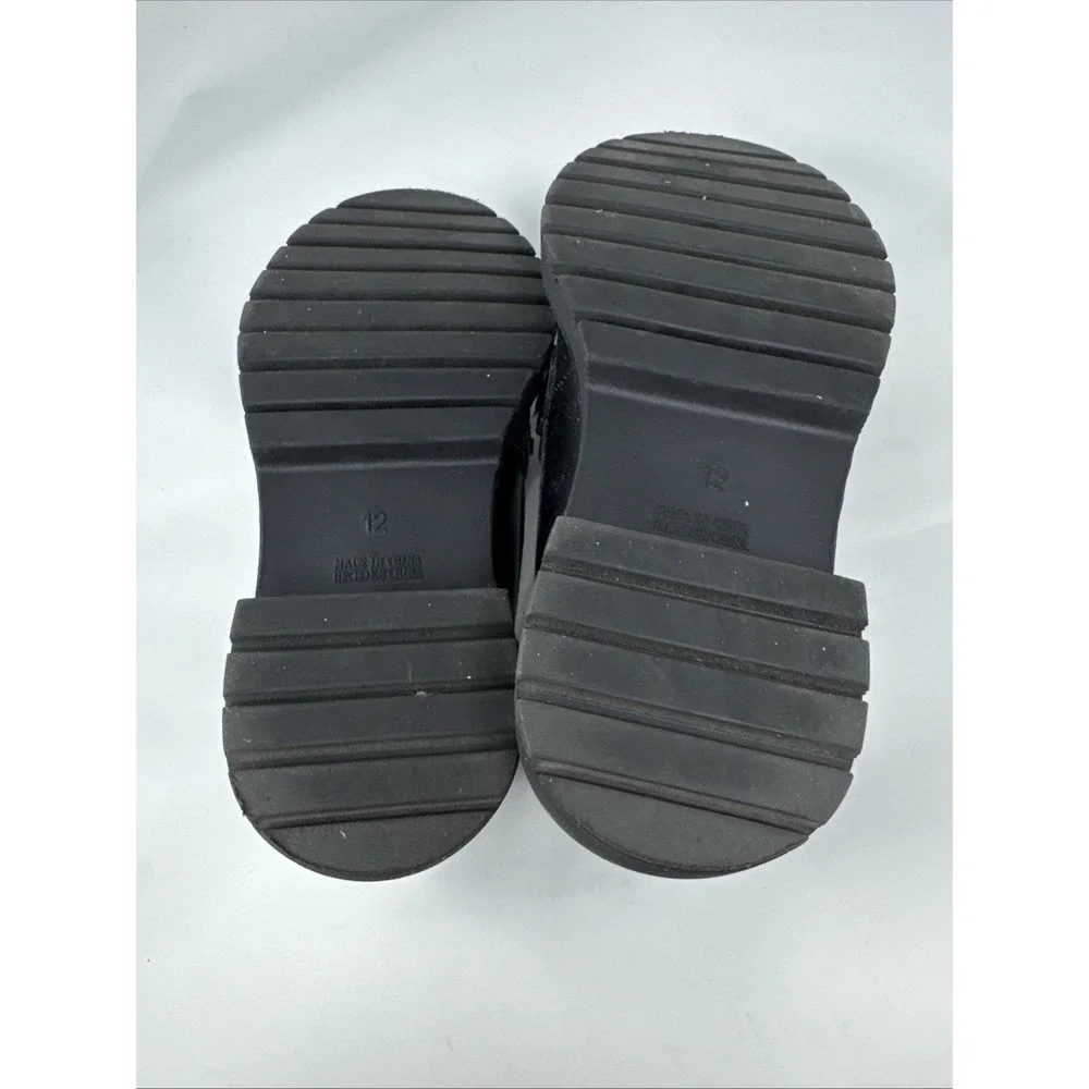 Gap Kids Girls Black Gold Tone Chain‎ Link Faux Leather Loafers Sz 12 Lug Sole